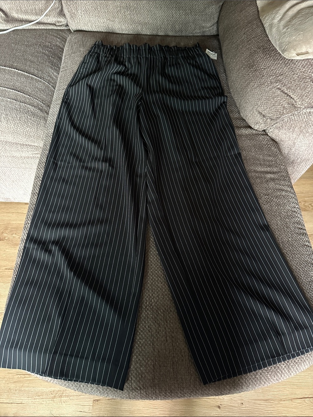 Nine Eight/ New York/Marshalls /Black Pinstripe Wide-Leg Trouser, women’12
